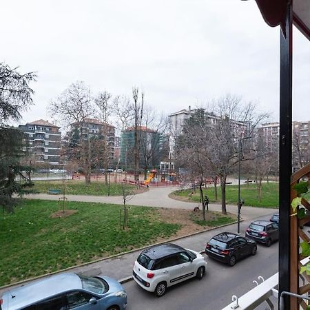 Large Apartment Close To Metro Milão Exterior foto